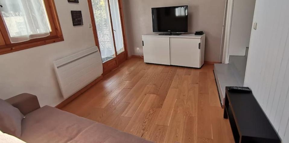 Charmante maison de village à 50m de la plage Excenevex Extérieur photo